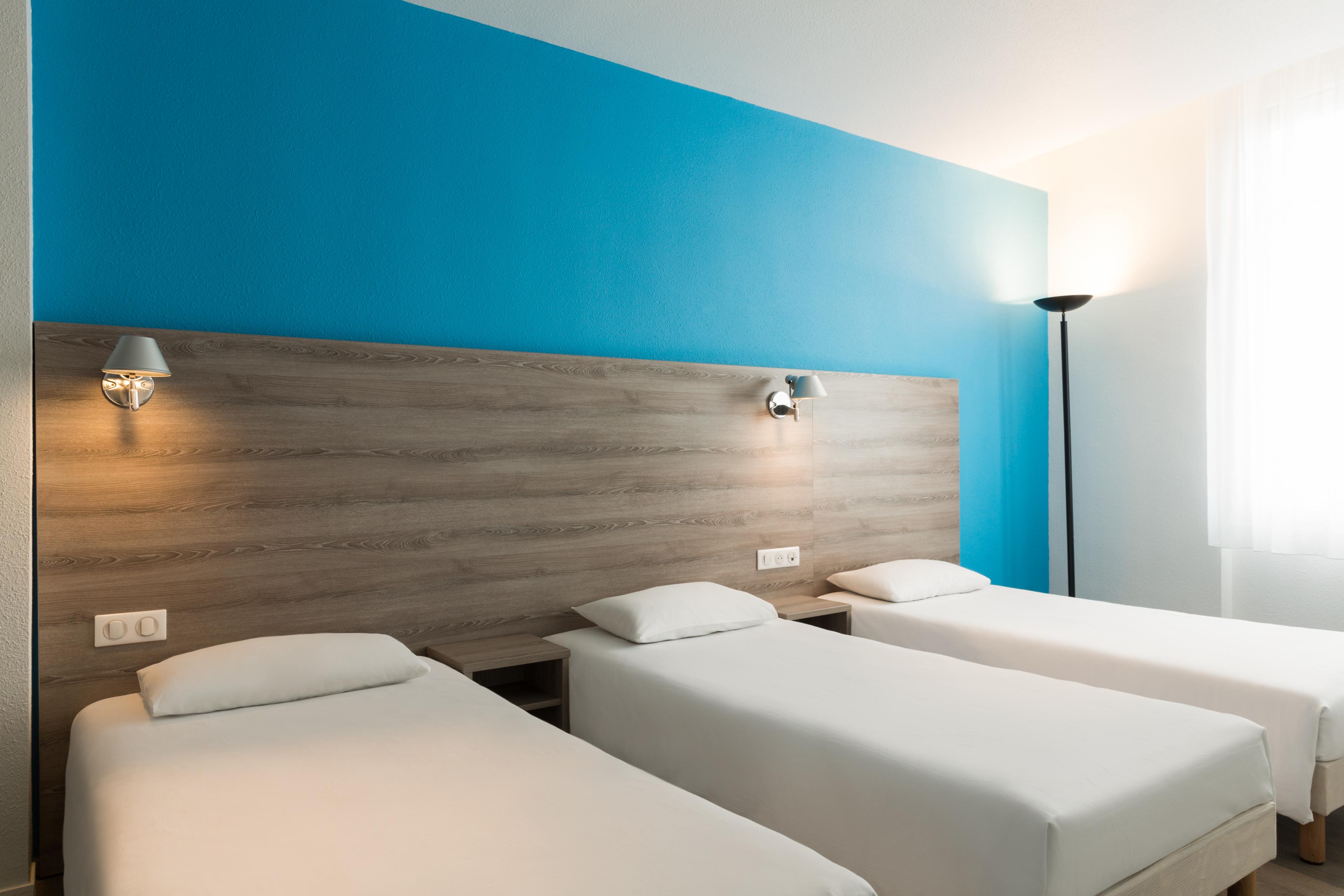 Brit Hotel Confort Nevers Centre Gare Exterior foto