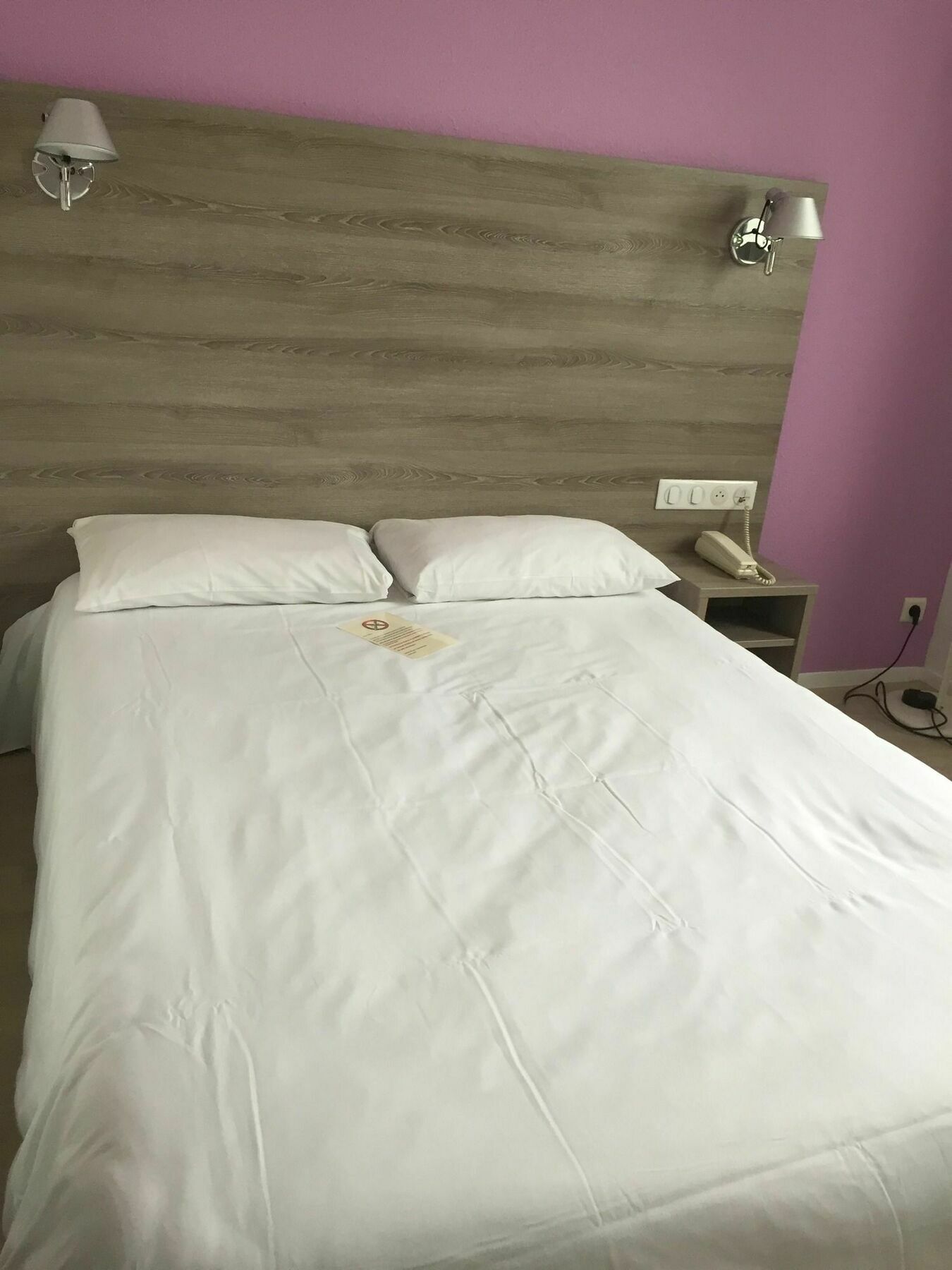 Brit Hotel Confort Nevers Centre Gare Exterior foto